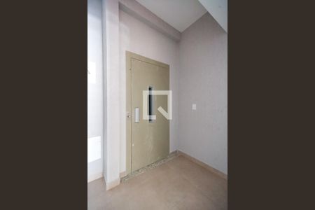 Apartamento para alugar com 40m², 2 quartos e sem vaga Apartamento para alugar com 40m², 2 quartos e sem vagaElevador