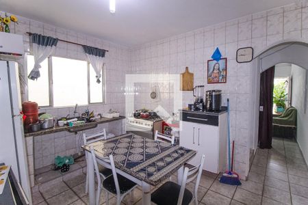 Casa à venda com 150m², 3 quartos e 2 vagas Casa à venda com 150m², 3 quartos e 2 vagasCasa 2 Cozinha