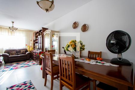 Sala de casa para alugar com 2 quartos, 170m² em Bangú, Santo André