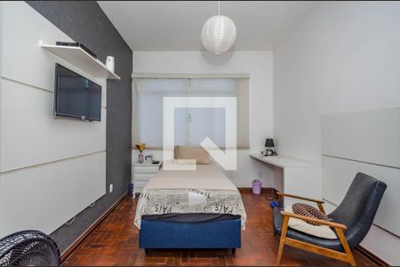 Casa à venda com 248m², 4 quartos e 4 vagasQuarto 2