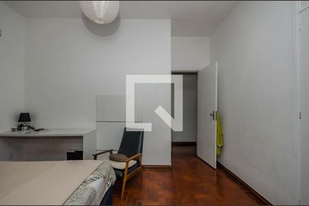 Casa à venda com 248m², 4 quartos e 4 vagasQuarto 2