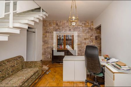 Casa à venda com 248m², 4 quartos e 4 vagasSala piso inferior