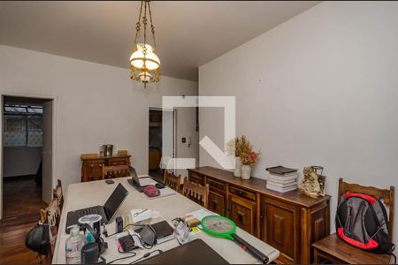 Casa à venda com 248m², 4 quartos e 4 vagasSala 2