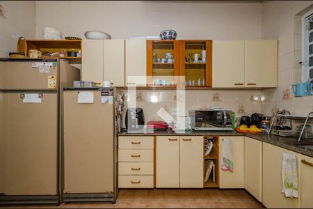 Casa à venda com 248m², 4 quartos e 4 vagasCozinha