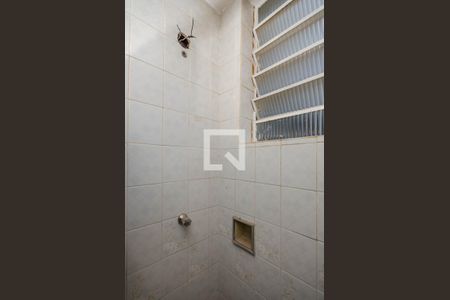 Casa à venda com 248m², 4 quartos e 4 vagasBanheiro Social piso inferior