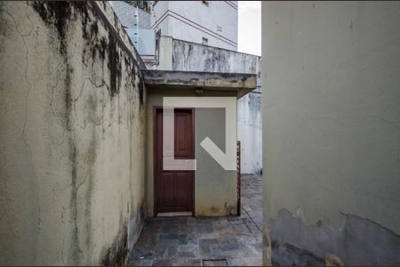 Casa à venda com 248m², 4 quartos e 4 vagasQuintal