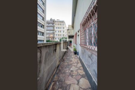 Casa à venda com 248m², 4 quartos e 4 vagasQuintal