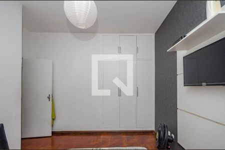 Casa à venda com 248m², 4 quartos e 4 vagasQuarto 2