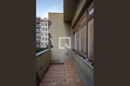 Casa à venda com 248m², 4 quartos e 4 vagasVaranda da Sala 2