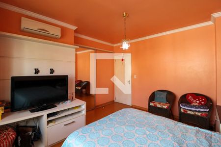 Casa à venda com 310m², 4 quartos e 4 vagas Casa à venda com 310m², 4 quartos e 4 vagasQuarto Suíte