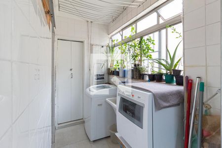 Apartamento à venda com 106m², 3 quartos e 1 vagaCozinha e área de serviço