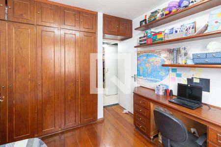 Apartamento à venda com 106m², 3 quartos e 1 vagaQuarto 2