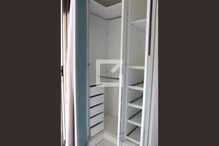 Quarto de apartamento para alugar com 1 quarto, 33m² em Zona Industrial (guará), Brasília