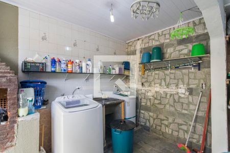 Casa à venda com 180m², 3 quartos e 3 vagasÁrea de Serviço