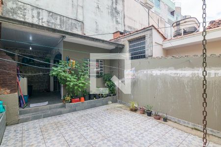 Casa à venda com 180m², 3 quartos e 3 vagasQuintal