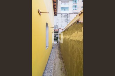 Casa à venda com 180m², 3 quartos e 3 vagasCorredor