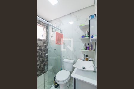 Casa à venda com 180m², 3 quartos e 3 vagasBanheiro da Suite