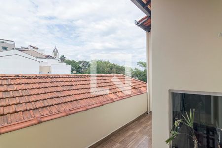 Casa à venda com 180m², 3 quartos e 3 vagasVaranda do Quarto 2