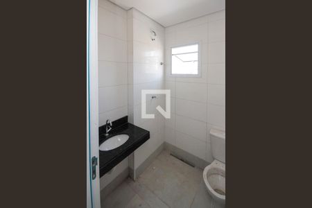 Apartamento para alugar com 32m², 1 quarto e sem vaga Apartamento para alugar com 32m², 1 quarto e sem vagaBanheiro