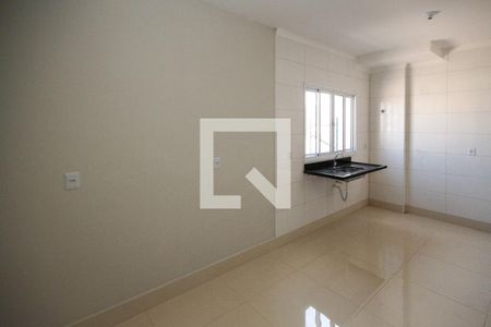 Cozinha e Sala de apartamento para alugar com 1 quarto, 32m² em Vila Ivone, São Paulo