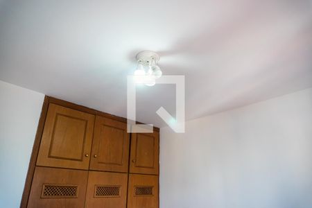 Apartamento à venda com 98m², 3 quartos e 1 vagaQuarto 1 - Armários