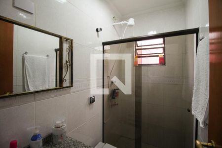 Casa à venda com 138m², 3 quartos e 2 vagasBanheiro da Suíte