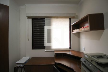 Casa à venda com 138m², 3 quartos e 2 vagasQuarto 2