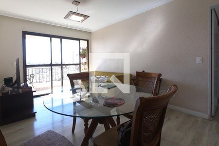 Apartamento à venda com 240m², 4 quartos e 3 vagasSala 2