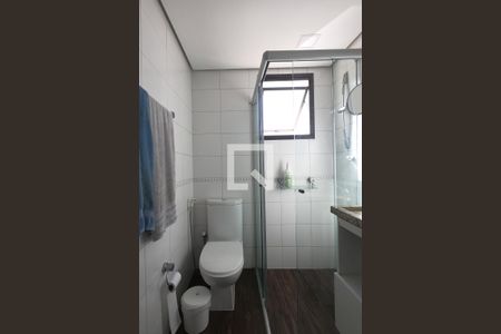 Apartamento à venda com 240m², 4 quartos e 3 vagasBanheiro da suíte