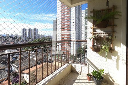 Apartamento à venda com 240m², 4 quartos e 3 vagasVaranda da sala 2