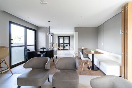 Apartamento para alugar com 47m², 2 quartos e 1 vaga Apartamento para alugar com 47m², 2 quartos e 1 vagaÁrea comum - Salão de festas