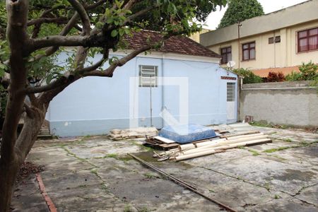 Casa para alugar com 100m², 3 quartos e 1 vagaQuintal