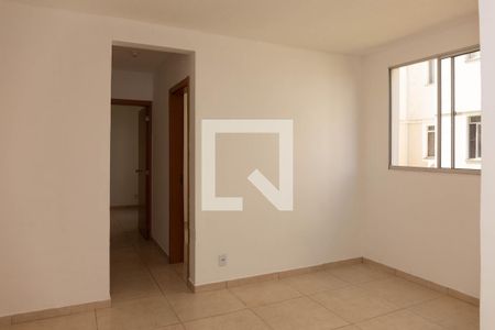 Sala de apartamento à venda com 2 quartos, 42m² em Protásio Alves, Porto Alegre