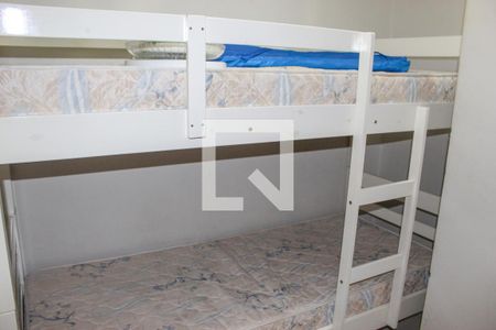 Quarto de Serviço de apartamento para alugar com 4 quartos, 110m² em Parque Enseada, Guarujá
