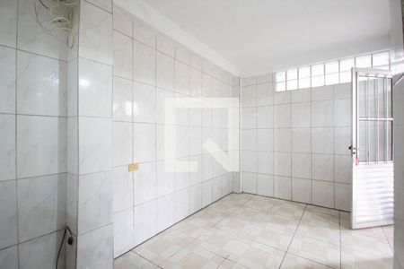 Sala de casa para alugar com 2 quartos, 140m² em Vila Yolanda, Osasco