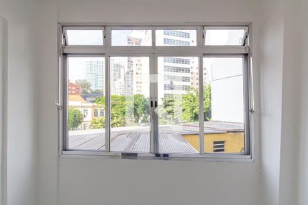Quarto de kitnet/studio à venda com 1 quarto, 27m² em Vila Buarque, São Paulo