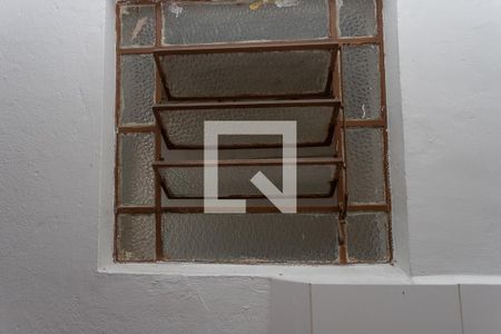 Janela da cozinha  de casa para alugar com 1 quarto, 52m² em Centro, Diadema