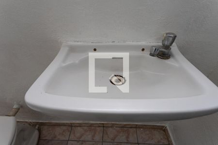 Banheiro  de casa para alugar com 1 quarto, 52m² em Centro, Diadema