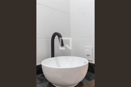 Apartamento para alugar com 47m², 2 quartos e sem vagaBanheiro