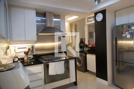 Apartamento à venda com 148m², 3 quartos e 1 vagaCozinha 