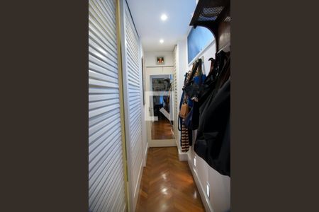 Apartamento à venda com 148m², 3 quartos e 1 vagaSuíte 1 e 2 banheiro 