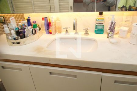 Apartamento à venda com 148m², 3 quartos e 1 vagaSuíte 1 e 2 banheiro 