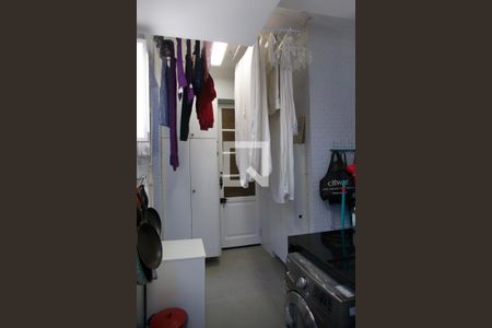 Apartamento à venda com 148m², 3 quartos e 1 vagaÁrea serviço 