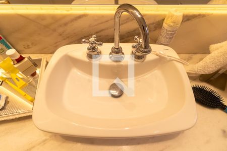 Apartamento à venda com 300m², 3 quartos e 3 vagasBanheiro da Suíte 3