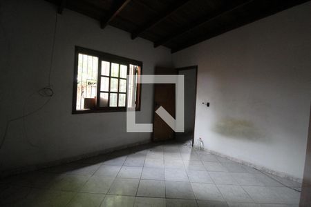 Sala  de casa à venda com 4 quartos, 350m² em Mathias Velho, Canoas