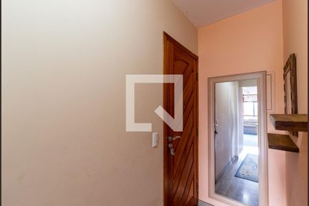 Apartamento para alugar com 60m², 2 quartos e 1 vagaEntrada