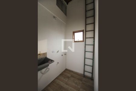 Área de Serviço de casa para alugar com 2 quartos, 90m² em Vila Alpina, São Paulo