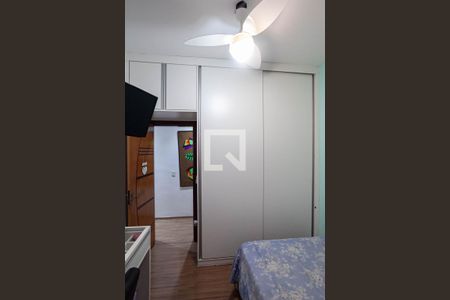 Quarto 1 de apartamento para alugar com 3 quartos, 80m² em Santa Amélia, Belo Horizonte