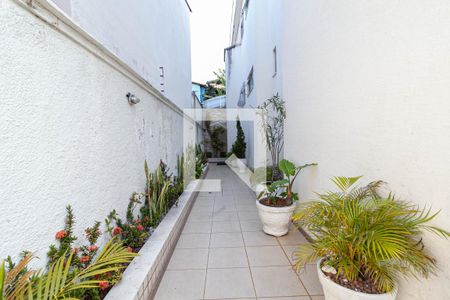 Apartamento à venda com 80m², 3 quartos e 1 vaga Apartamento à venda com 80m², 3 quartos e 1 vagaEntrada