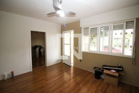 Sala de apartamento à venda com 3 quartos, 90m² em Camaquã, Porto Alegre